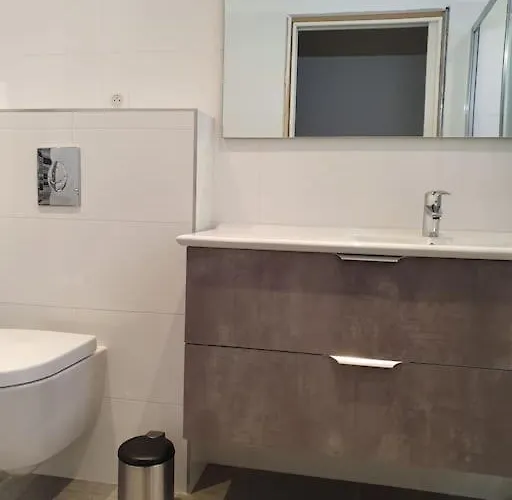 Nannarella * Corbara